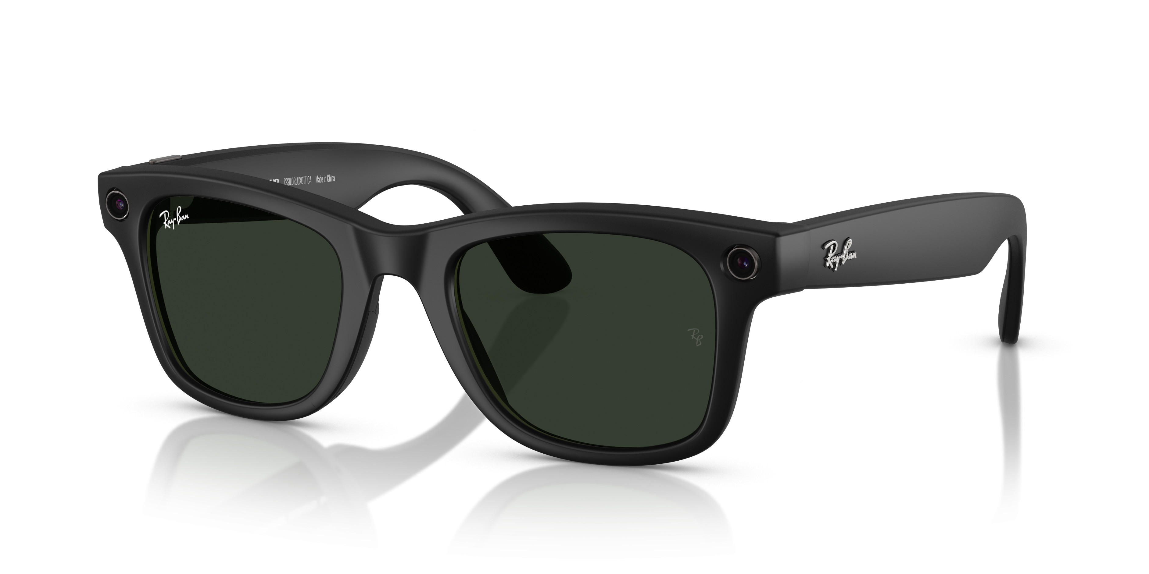 Ray-Ban Meta Wayfarer Smart Sunglasses RW4006 in Black/Green